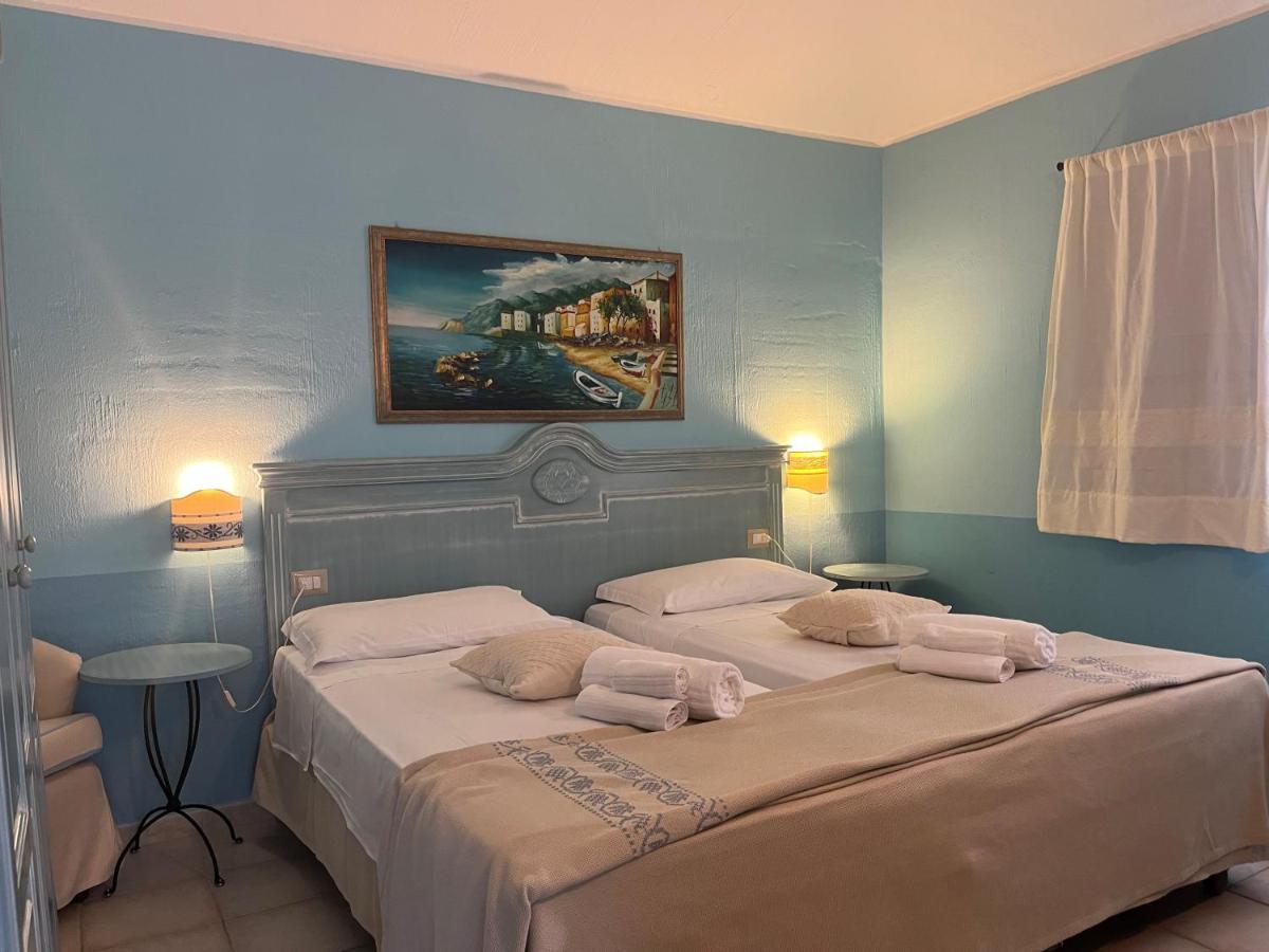 Hotel Baia Cea Bari Sardo Ngoại thất bức ảnh