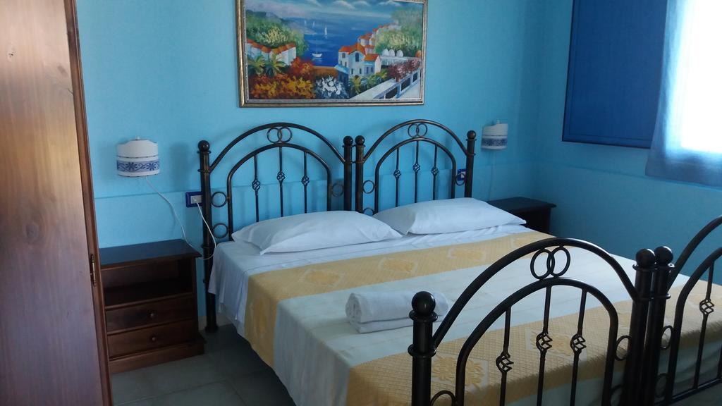Hotel Baia Cea Bari Sardo Ngoại thất bức ảnh